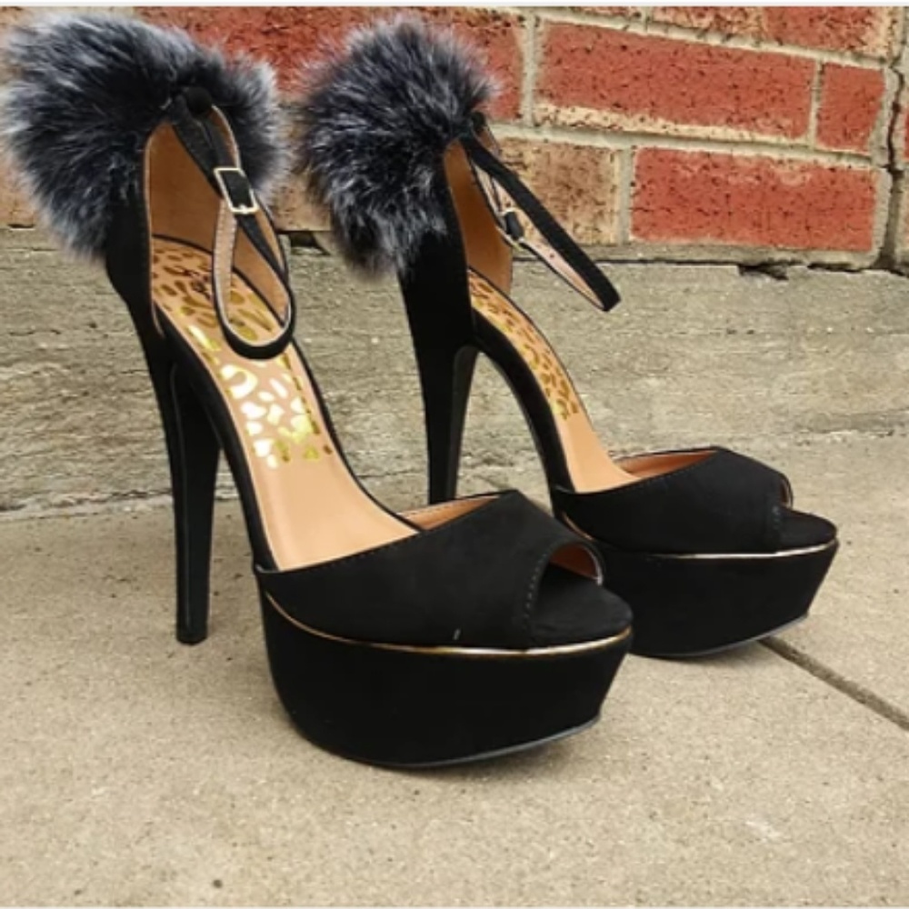 Kitten Heel